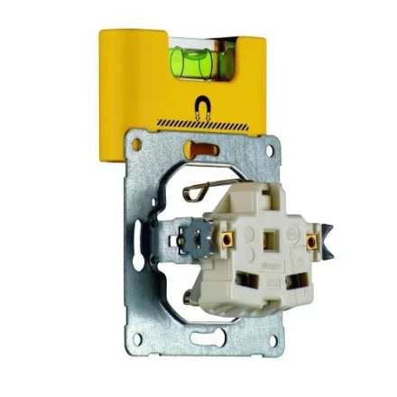 Уровень тип  Pocket Electric  70x20x40мм с магнитом и пазом под отвертку   STABILA купить в Нефтеюганске