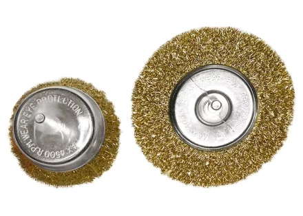 Набор щеток для дрели 2 шт 1 плоская 100 мм + 1 &quot;чашка&quot; 75 мм со шпильками MATRIX 74480 купить в Нефтеюганске