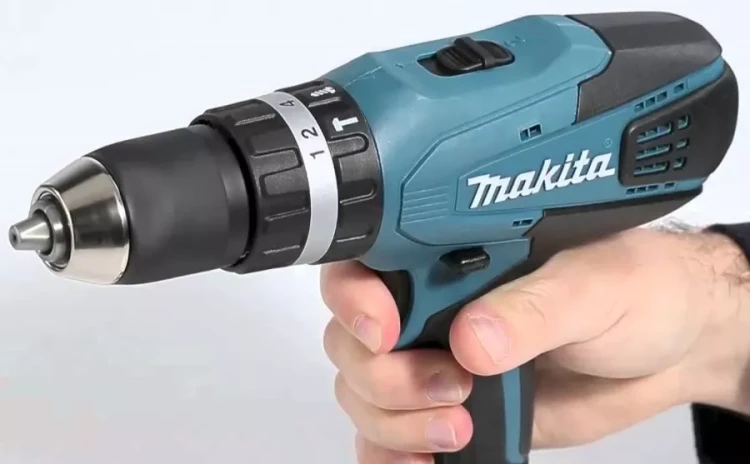 Аккумуляторная дрель -шуруповерт Makita HP457DWE купить в Нефтеюганске