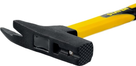 Молоток КРОВЕЛЬЩИКА PRO 600г с фиберглассовой рукояткой, STAYER Professional 20201 20201 купить в Нефтеюганске