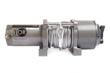 Лебедка (1588 кг/15 м) автомобильная TOR 12 V P3500-1D 114353 купить в Нефтеюганске
