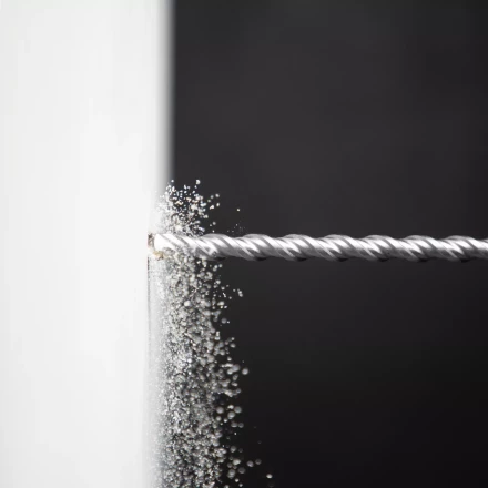 Бур по бетону Denzel, 12 x 460 мм,  двойная спираль, три пылеотводящие кромки, 705027 купить в Нефтеюганске