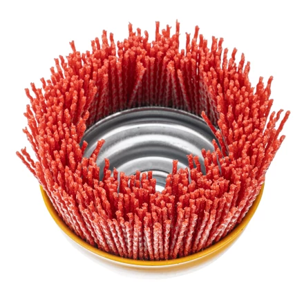 Щетка для УШМ Denzel, 100 мм, Чашка, нейлоновая щетина, М14, 74469 купить в Нефтеюганске