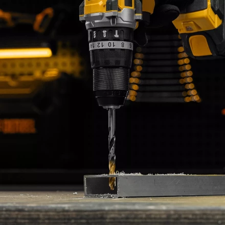 Сверло спиральное по металлу Denzel 8 x 117мм, Р6М5, Golden Tip, многогранная заточка, 718282 купить в Нефтеюганске