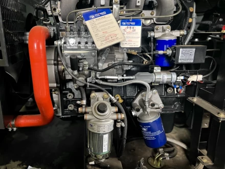 Дизельный генератор Vektor AD-50Y-T400 с АВР купить в Нефтеюганске