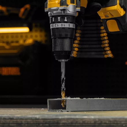 Сверло спиральное по металлу Denzel, 8,5 x 117мм, Р6М5, Golden Tip, многогранная заточка, 718283 купить в Нефтеюганске