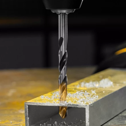 Сверло спиральное по металлу Denzel, 8,5 x 117мм, Р6М5, Golden Tip, многогранная заточка, 718283 купить в Нефтеюганске