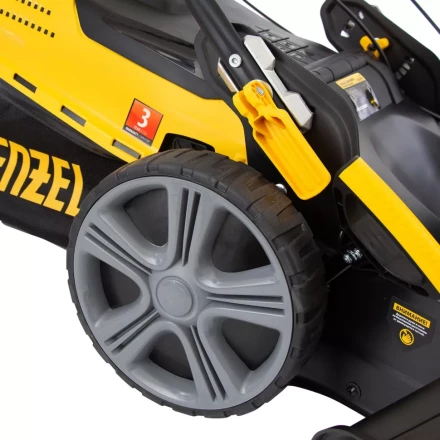 Газонокосилка бензиновая GLD-520SP-BS, 163 см3, Briggs Stratton, ширина 52 см, привод, 60 л Denzel 58807 купить в Нефтеюганске