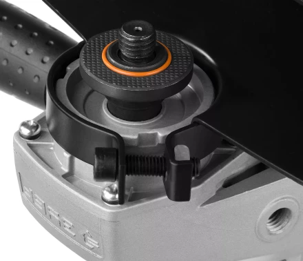 Машина углошлифовальная УШМ-230-2100 ПМ3 серия МАСТЕР купить в Нефтеюганске