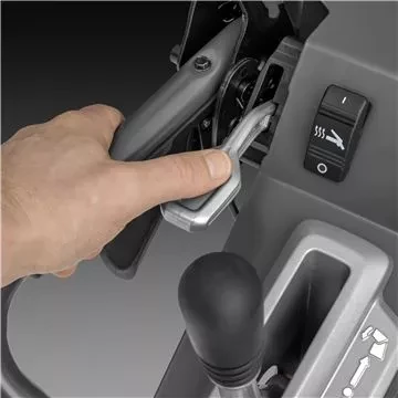 Гусеничный бензиновый снегоуборщик Husqvarna ST 430T купить в Нефтеюганске