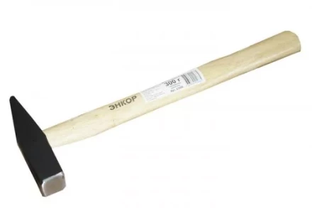 Молоток слесарный   300гр с дер рук 1/24/48/864 23008 купить в Нефтеюганске