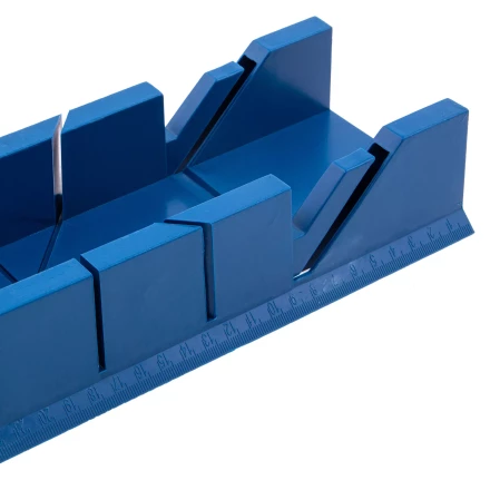 Стусло пластиковое, 300 х 65 мм, 4 угла для запила Сибртех 22571 купить в Нефтеюганске