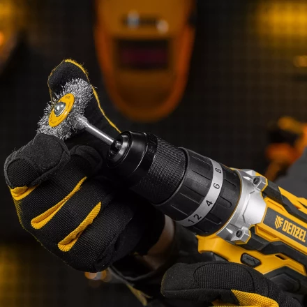 Набор щеток для дрели, 5 Плоских 25-38-50-63-75 мм, шпилька, нерж. вит. проволока Denzel 74495 купить в Нефтеюганске