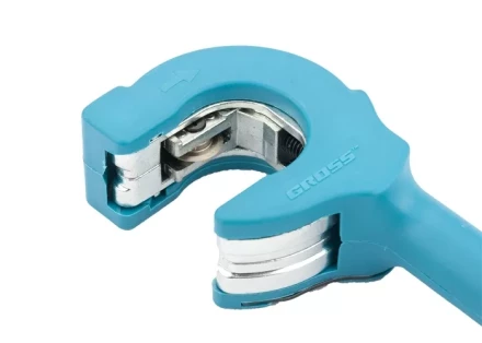 Труборез ручной &quot;PIRANHA&quot; 12-35 мм (1/2&quot; - 1-3/8&quot;) трещеточный храповый механизм GROSS 78704 купить в Нефтеюганске