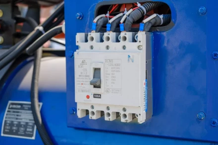 Дизельный генератор Vektor AD-30Y-T400 купить в Нефтеюганске