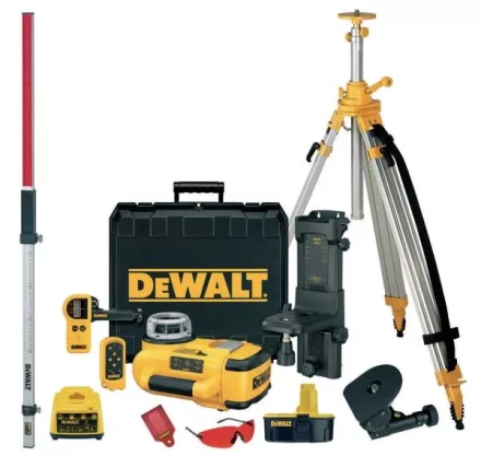 Лазерный комплект DeWalt DW 079 PKH (невелир) купить в Нефтеюганске