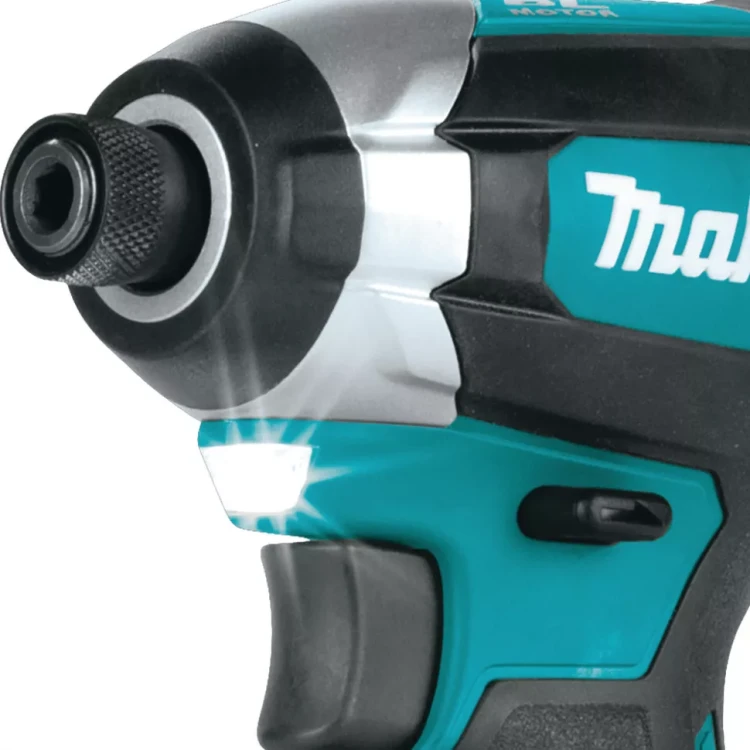 Аккумуляторный шуруповерт Makita DTD153ZJ (без АКБ и ЗУ) купить в Нефтеюганске