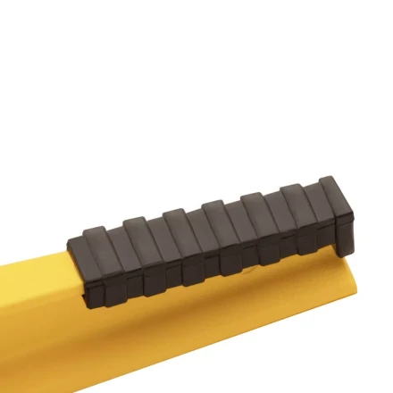 Уровень литой, 600 мм, 2 глазка, ударные площадки Denzel 34935 купить в Нефтеюганске