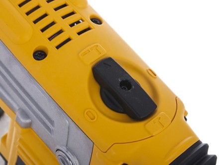 Перфоратор D25601K SDS-max DeWalt купить в Нефтеюганске