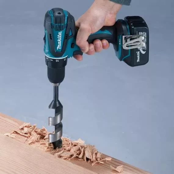 Дрель-шуруповерт аккумуляторная Makita DDF456RFE купить в Нефтеюганске