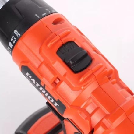 Дрель-шуруповерт аккумуляторная PATRIOT BR 180 в кейсе купить в Нефтеюганске