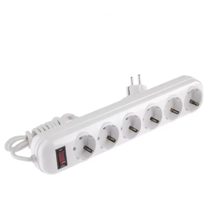 Удлинитель бытовой с заземлением и выключателем 2 м 6 розеток 10 A серия УХз10 Denzel 95980 купить в Нефтеюганске