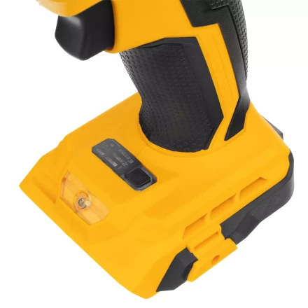 Гайковерт ударный аккумуляторный бесщеточный Denzel 26502 CIW-IB-300-0, Li-ion, 18В, 300Нм купить в Нефтеюганске