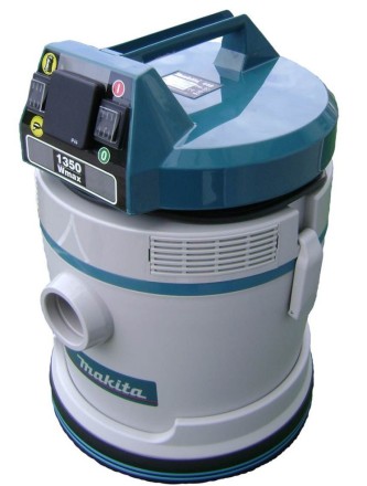 Пылесос Makita 448+6 мешков (сухая и влажная уборка) купить в Нефтеюганске