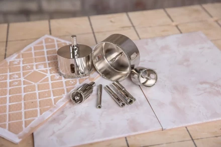 Коронка алмазная HAMMER Ф82мм HEX(DHS82.0*65/5) купить в Нефтеюганске