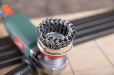 Кордщетка HAMMER чаша 75мм для УШМ витая сталь (207-110) купить в Нефтеюганске