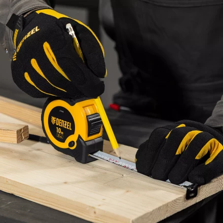 Рулетка Denzel 10м х 25мм, двухкомп. корпус, кнопка-пауза 31545 купить в Нефтеюганске