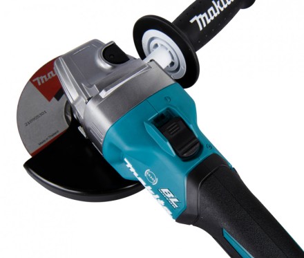 Аккумуляторная угловая шлифовальная машина XGT Makita GA035GZ купить в Нефтеюганске