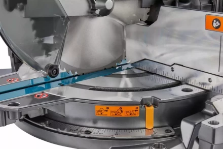 Аккумуляторная торцовочная пила Makita LS004GZ01 (без АКБ и ЗУ) купить в Нефтеюганске