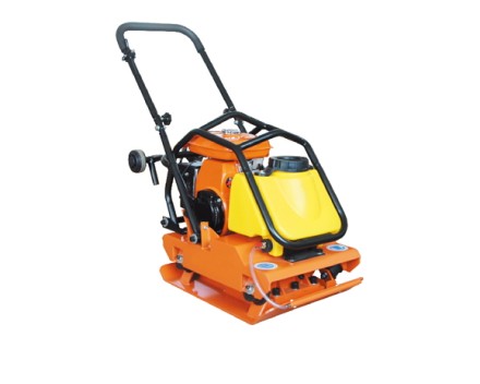 Виброплита TOR C-95T(R) 109 кг, 18кН (Loncin)  бак, колесный комплект 1022014 купить в Нефтеюганске