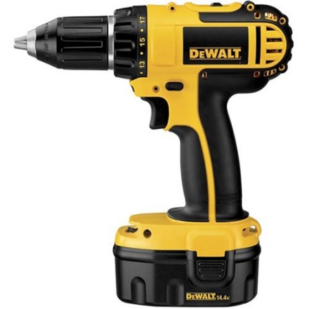 Дрель-шуруповерт аккумуляторная DeWalt DC 733 KAT купить в Нефтеюганске