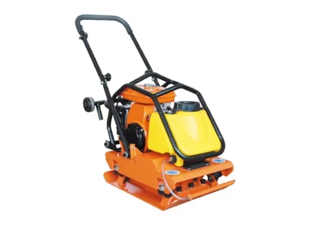 Виброплита TOR C-95T(R) 109 кг, 18кН (Loncin)  бак, колесный комплект уценка 1048937 купить в Нефтеюганске