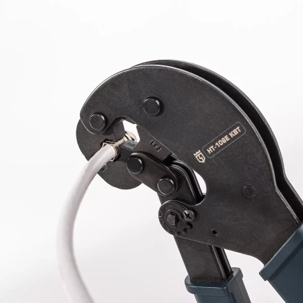 Пресс-клещи КВТ HT-106E для опрессовки F и BNC разъемов на коаксиальный кабель RG-58, RG-6, RG-11, RG-213 (85138) купить в Нефтеюганске