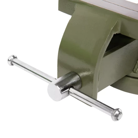 Тиски слесарные Сибртех 18618, 100 мм, стальные, поворотные купить в Нефтеюганске