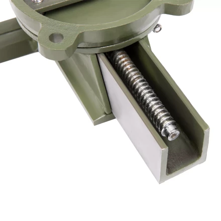 Тиски слесарные Сибртех 18620, 150 мм, стальные, поворотные купить в Нефтеюганске