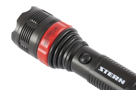 Фонарь бытовой пластик 3W LED ремешок зум 3 режима 100% - 50% - стробоскоп 3хААА Stern 90572 купить в Нефтеюганске