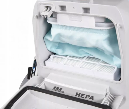 Аккумуляторный ранцевый пылесос Makita 40V XGT VC008GZ (без АКБ и ЗУ) купить в Нефтеюганске