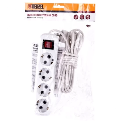 Удлинитель бытовой с заземлением и выключателем 5 м 4 розетки 10 A серия УХз10 Denzel 95978 купить в Нефтеюганске
