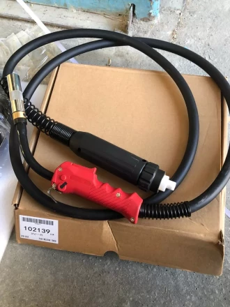 Полуавтоматический сварочный аппарат инверторный Ресанта САИПА-350 купить в Нефтеюганске