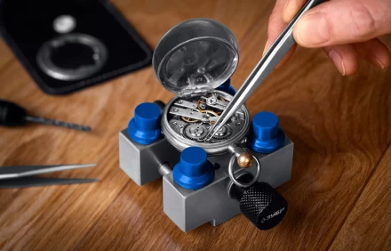 ЗУБР ЮВЕЛИР d 42мм, Тиски для точных работ (32486) купить в Нефтеюганске