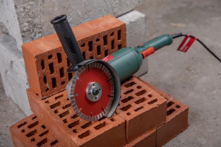 Круг алмазный HAMMER (206-230) Ф125х22мм по железобетону купить в Нефтеюганске