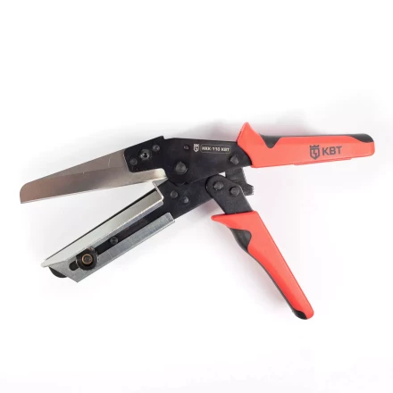 Ножницы для резки пластмассовых коробов, кабель-каналов, полимерных труб и резиновых профилей КВТ НКК-110 «Пеликан» (79823) купить в Нефтеюганске