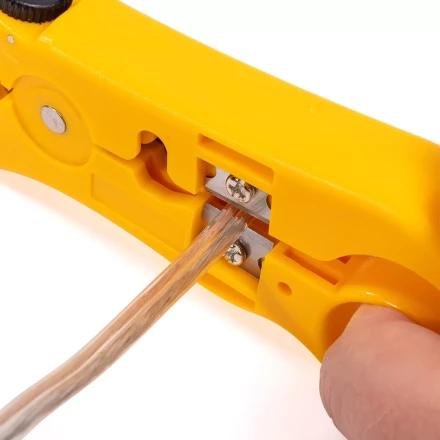 Стриппер КВТ КС-332 для снятия изоляции с коаксиального кабеля (89440) купить в Нефтеюганске