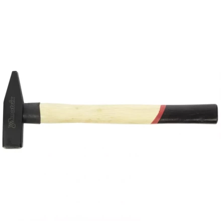 Молоток слесарный 600 г квадратный боек деревянная рукоятка MTX 102339 купить в Нефтеюганске