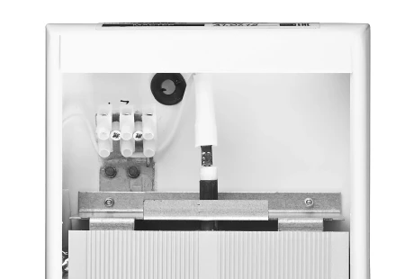 Обогреватель ЗУБР &quot;МАСТЕР&quot; инфракрасный, рифлёная панель, потолочный, закрытого типа, ТЭН, 1,0кВт, 2,2 м, 220В ИКО-К3-1000 купить в Нефтеюганске