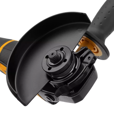 Машина углошлифовальная аккумуляторная бесщет. Denzel BLG-IB-18-125-0, Li-ion, 18 В 27004 купить в Нефтеюганске